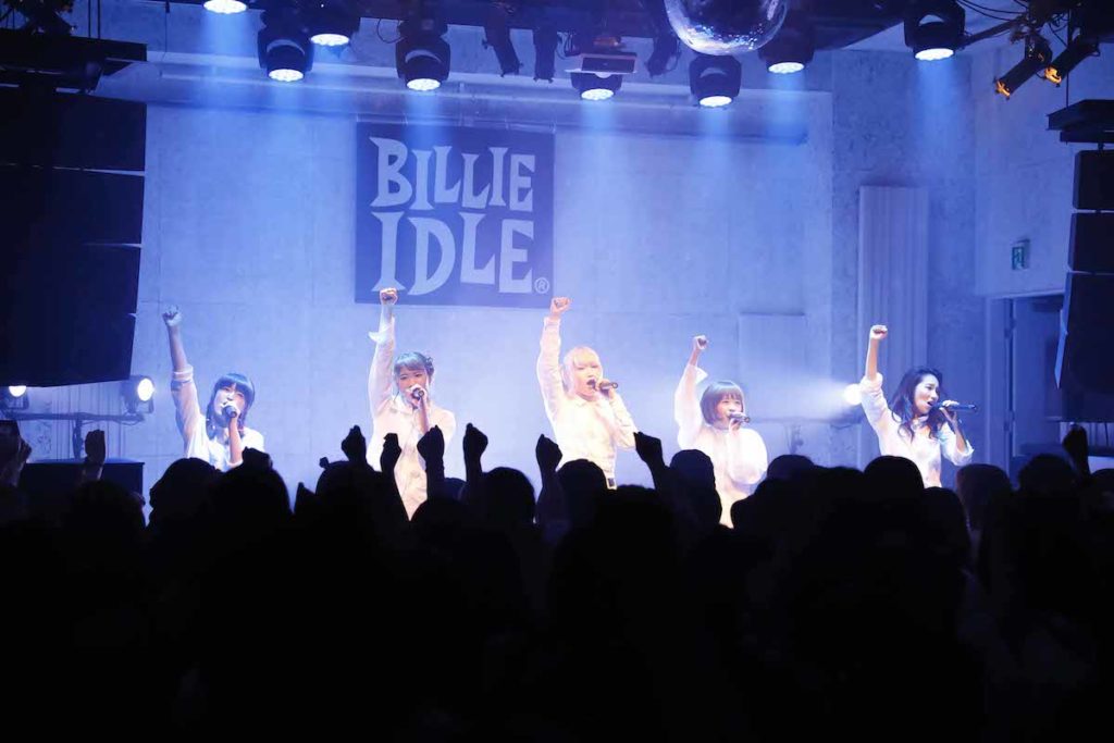 BILLIE IDLE、11月にニュー・アルバム発売決定