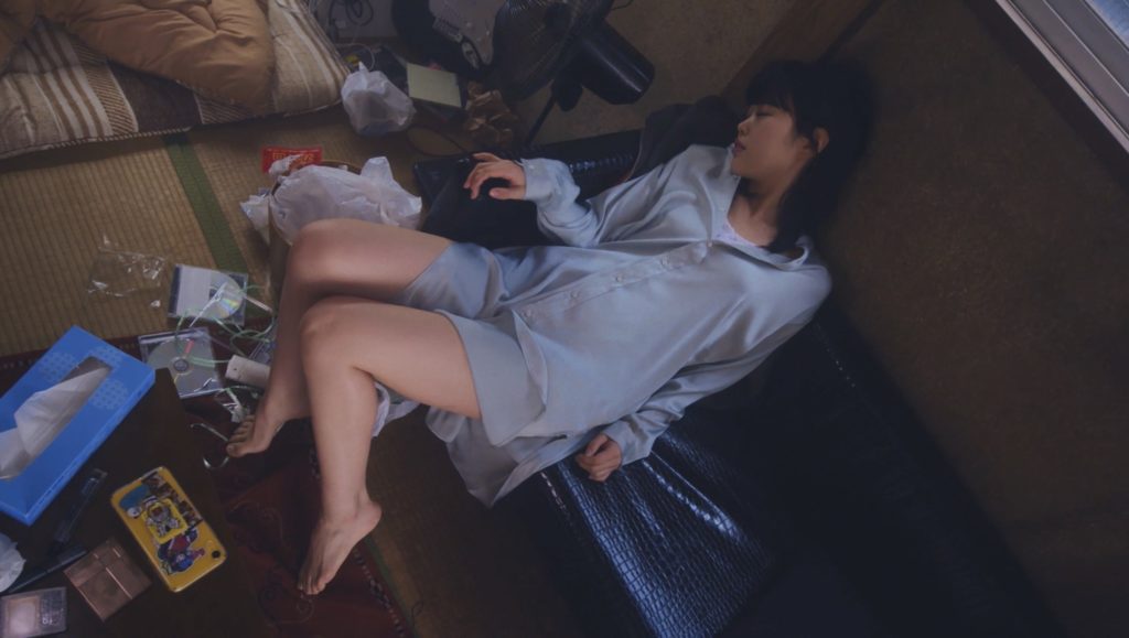アイナ・ジ・エンド、爪切男原作ドラマ主題歌「死にたい夜にかぎって」MV公開