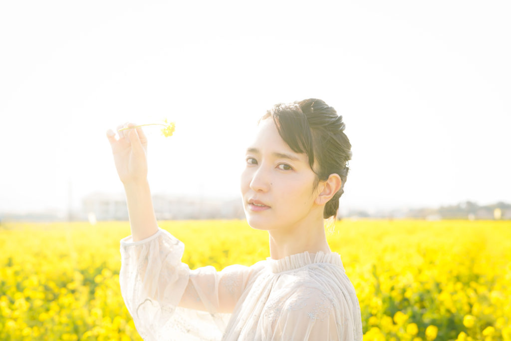 南壽あさ子、あたりまえの大切さを歌った新曲「あなたがいる」NEXT RADIOキャンペーンソング配信限定リリース