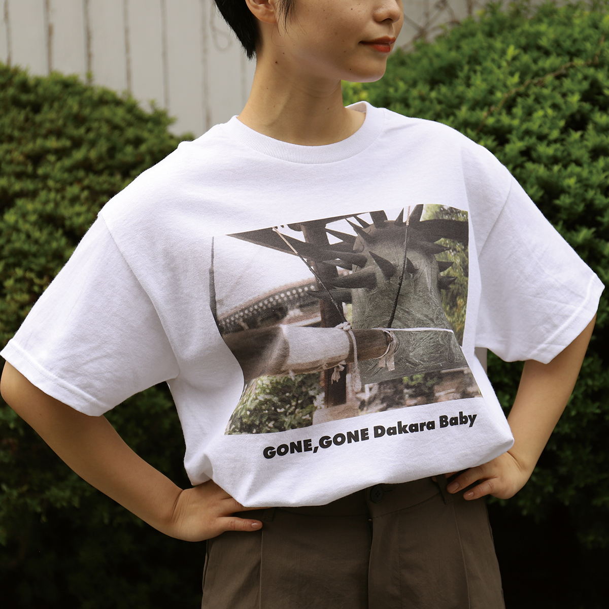 Tシャツレーベル「GASATANG」が岡本太郎作品とコラボ、太陽の 