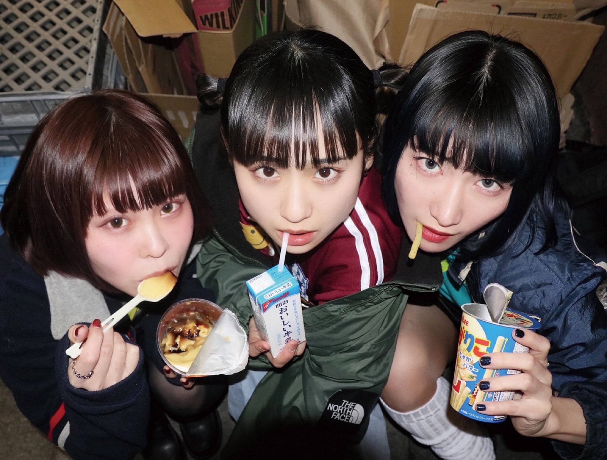 サバシスター、初全国流通盤1st EP『アテンション!!』3月にリリース 