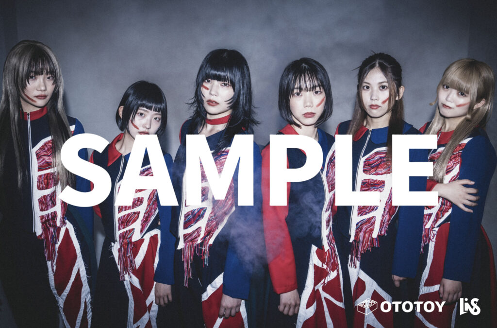 LiVS、デビュー1周年ワンマンのライブ音源付きポストカードを下北沢シャングリラで限定販売