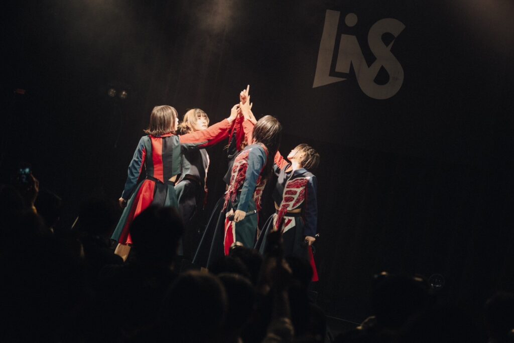 【LIVE REPORT】LiVSが東名阪仙ツアー完走、渋谷WWWXワンマンで示した目撃者への感謝とさらなる野心