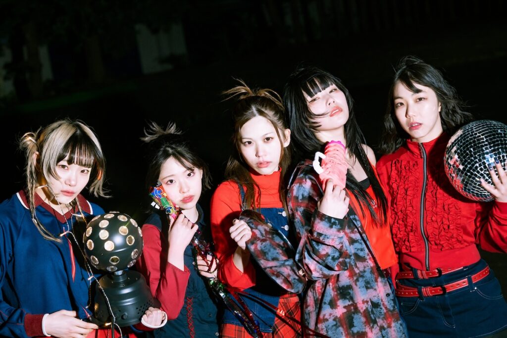 LiVS、LIQUIDROOMで2周年ライブ開催決定