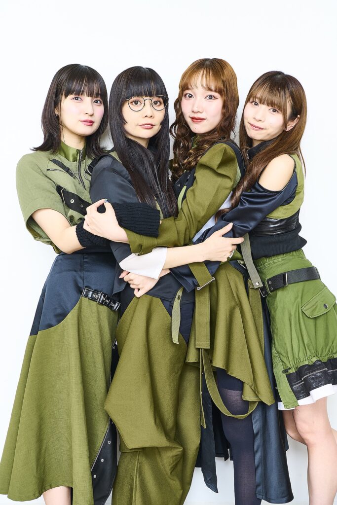GANG PARADEが語る、渾身のメジャー3rdアルバム『GANG RISE』──ユイ・ガ・ドクソン、月ノウサギ、キラ・メイ、キャ・ノン編