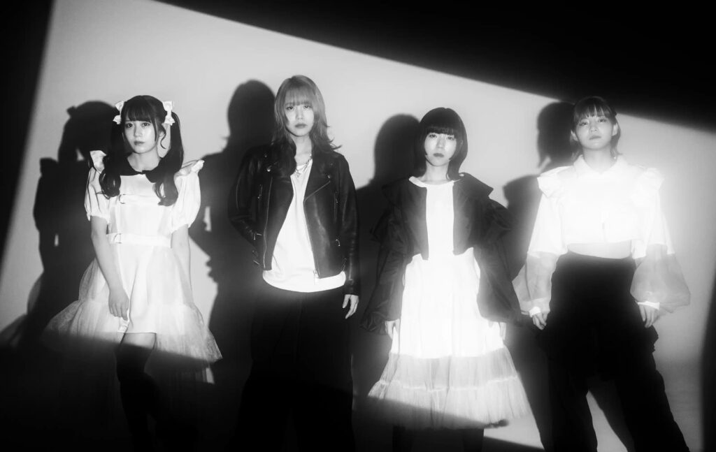 青春パンクアイドル・BLUEGOATS、ツアーファイナル代官山UNITでバンドセットワンマン開催